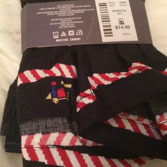 Aeropostale Boxer Shorts Holiday Men's Small NWT - Picture 3 of 5